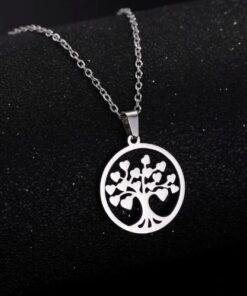 collier arbre de vie avec des feuilles en forme de coeur acier plaqué argent