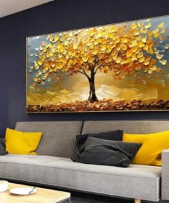 tableau arbre de vie couleur or dans un salon moderne